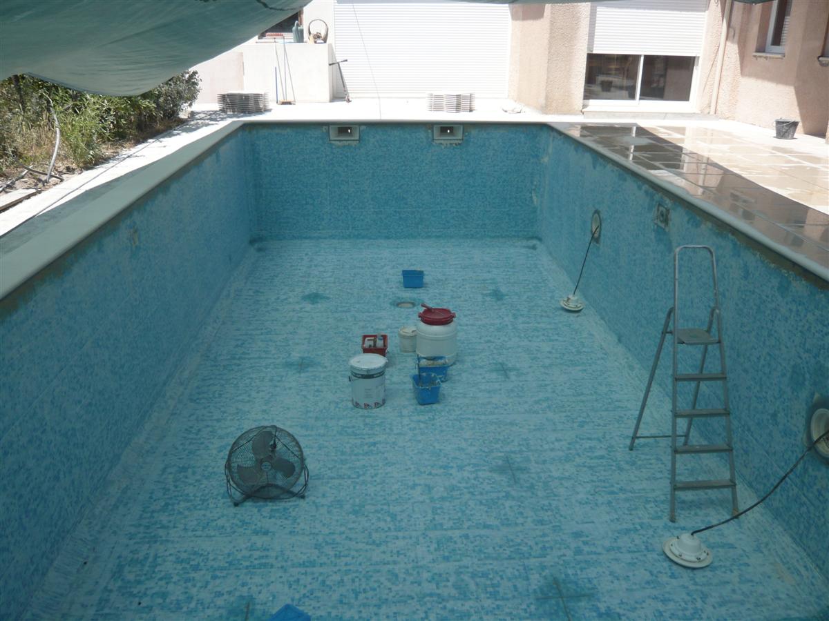 piscine beton mosaique